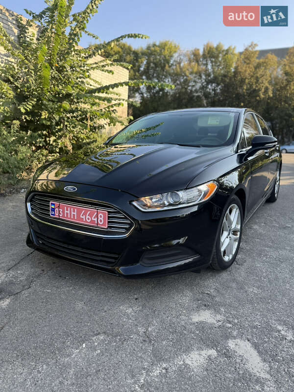 Седан Ford Fusion 2016 в Киеве