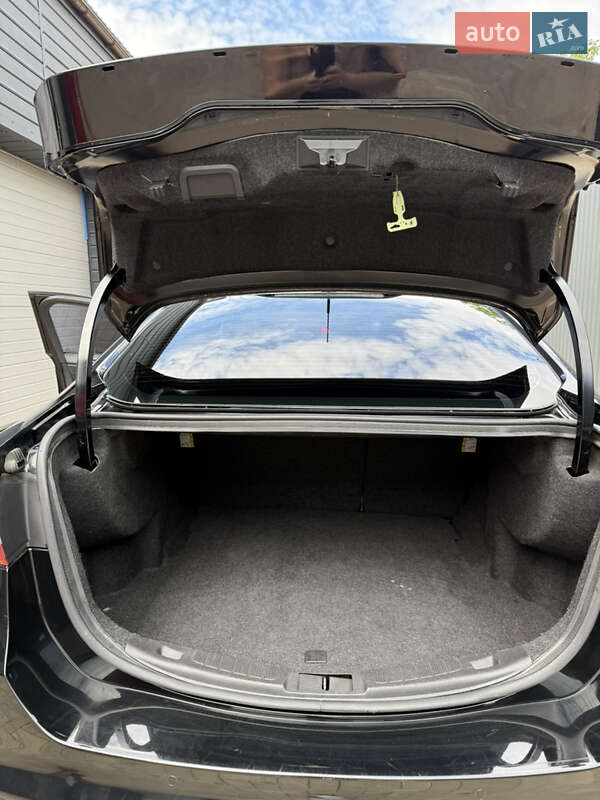 Седан Ford Fusion 2015 в Києві фото 12 Седан Ford Fusion 2015 в Києві