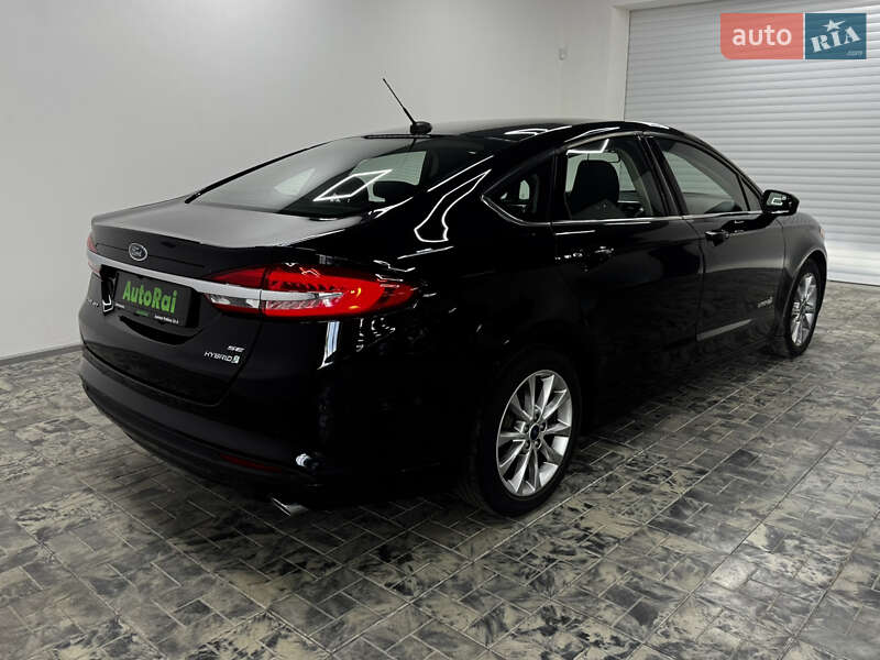 Седан Ford Fusion 2016 в Одесі