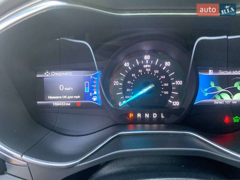 Седан Ford Fusion 2017 в Одесі