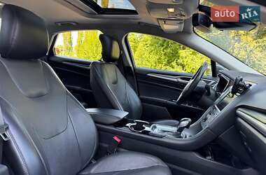 Седан Ford Fusion 2014 в 