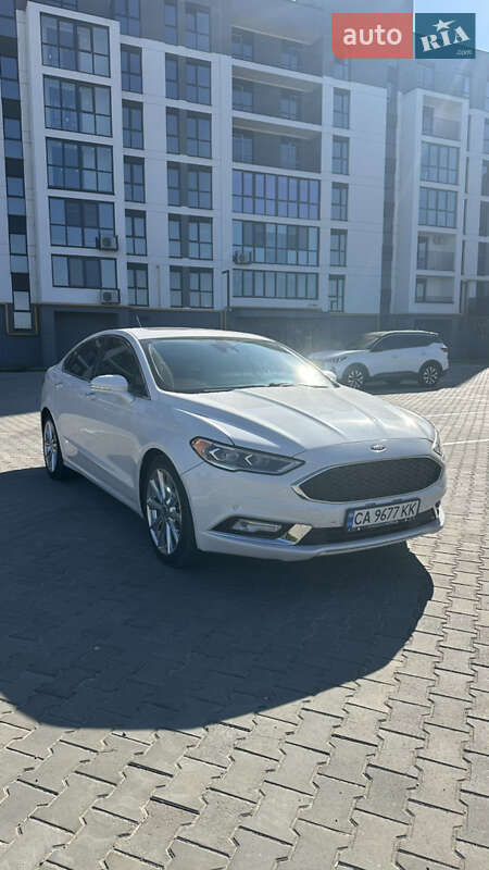 Седан Ford Fusion 2017 в Черкасах