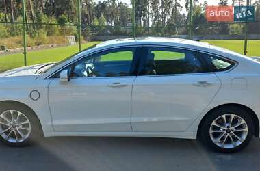 Седан Ford Fusion 2019 в Киеве