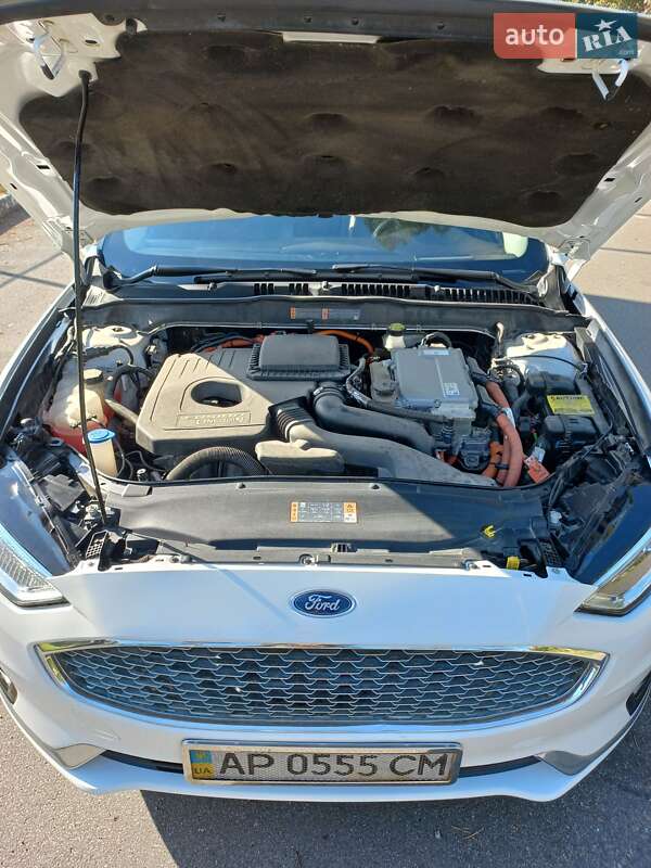 Седан Ford Fusion 2019 в Киеве