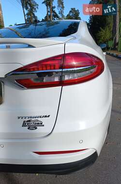 Седан Ford Fusion 2019 в Киеве