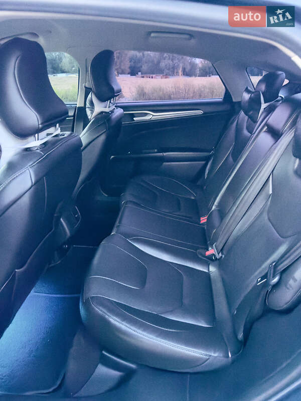 Седан Ford Fusion 2018 в Киеве фото 10 Седан Ford Fusion 2018 в Киеве