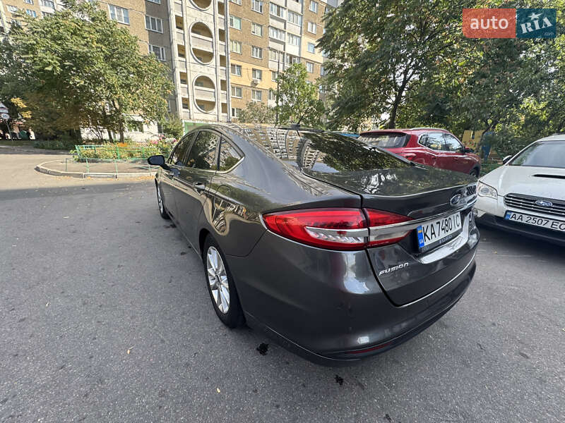 Седан Ford Fusion 2016 в Киеве