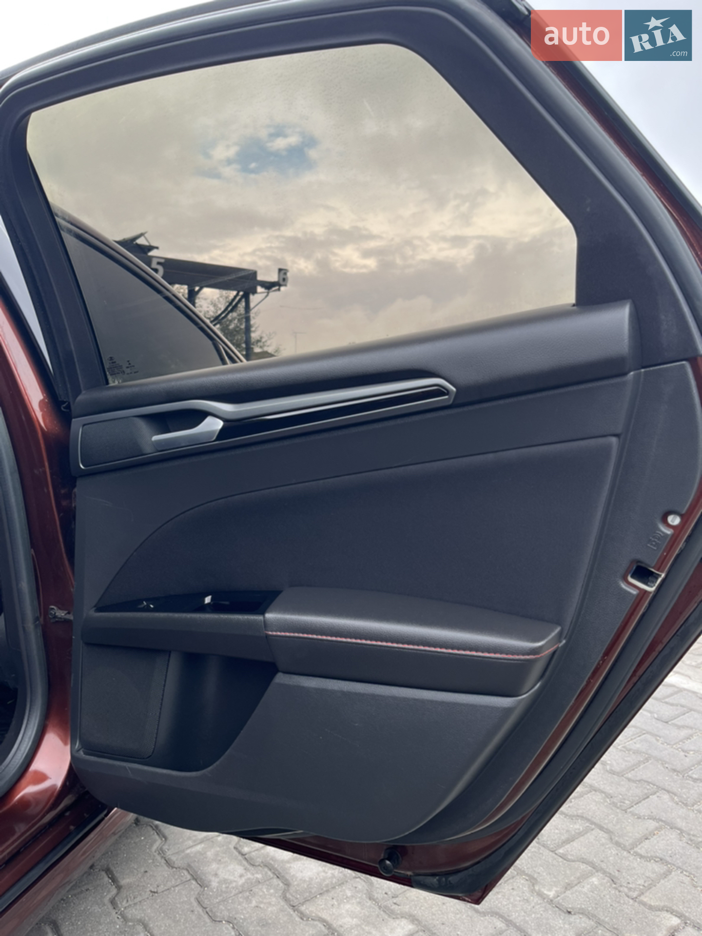 2015 Ford Fusion - мініатюра 26