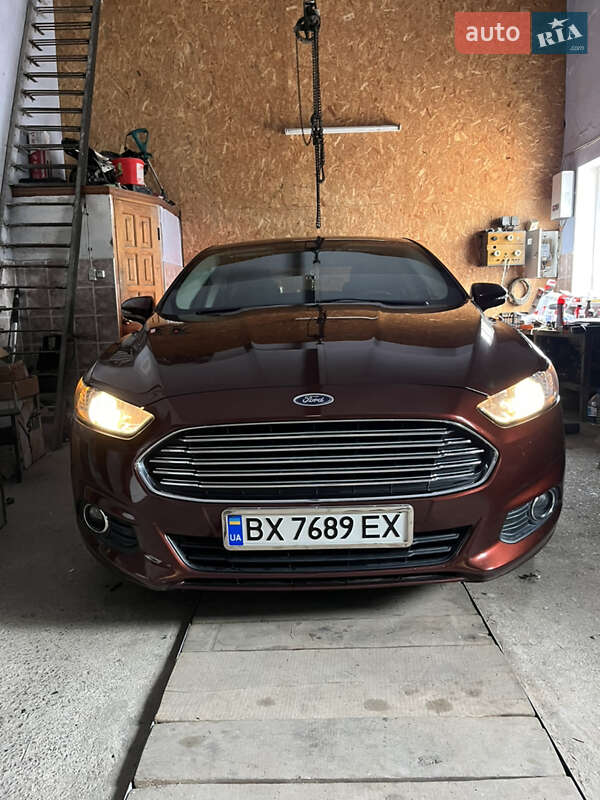 Седан Ford Fusion 2015 в Хмельницькому