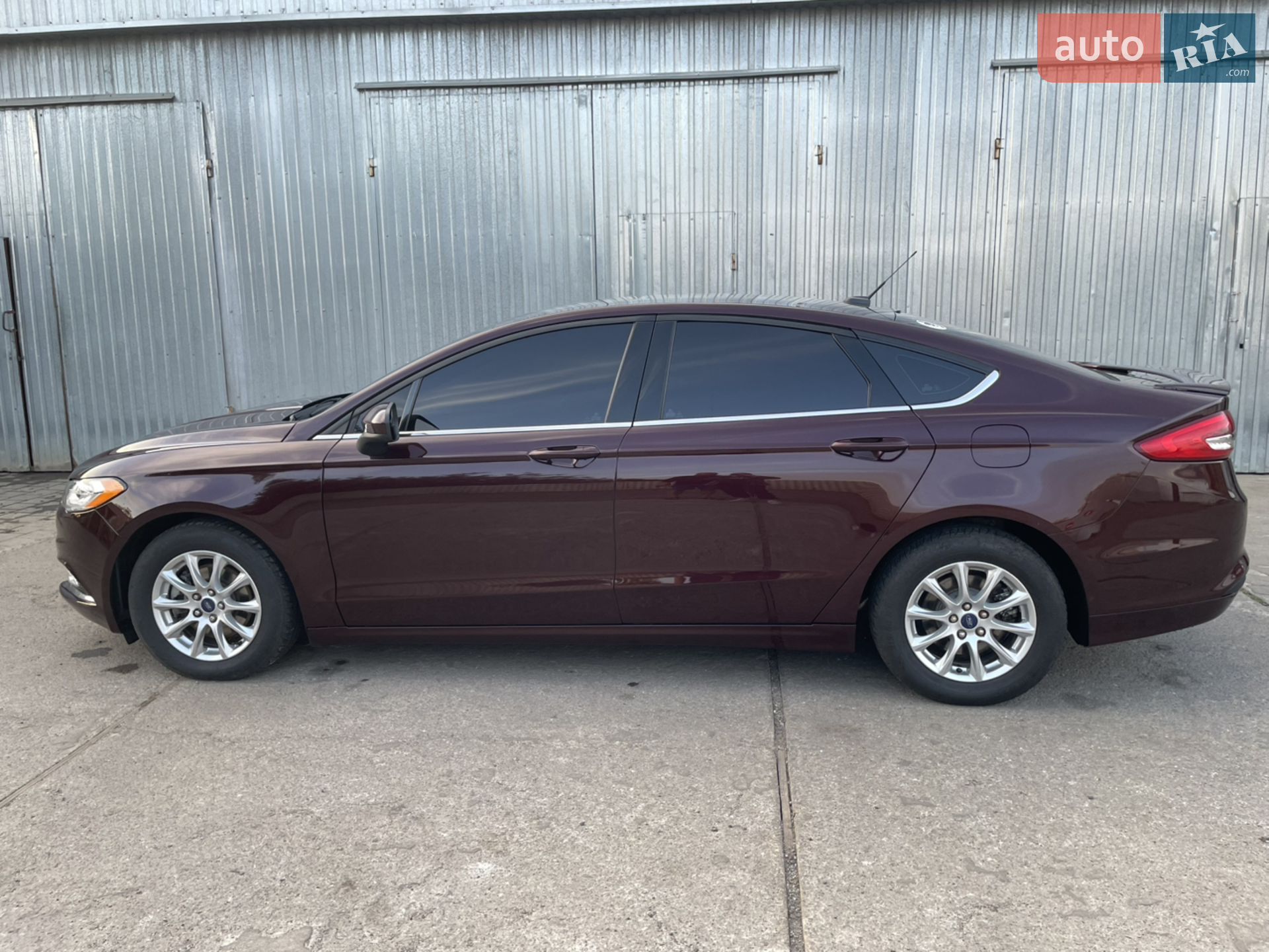 2016 Ford Fusion - мініатюра 17