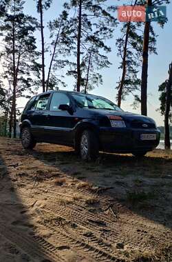 Хэтчбек Ford Fusion 2009 в 