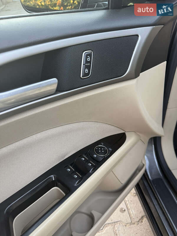 Седан Ford Fusion 2015 в Одесі фото 9 Седан Ford Fusion 2015 в Одесі
