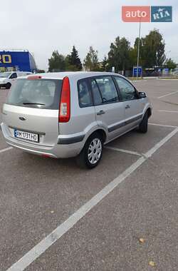 Хетчбек Ford Fusion 2008 в 