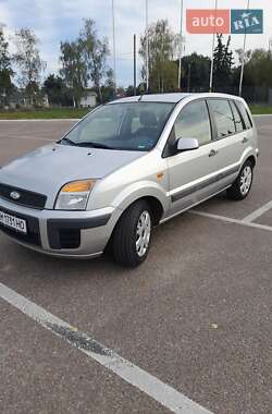 Хетчбек Ford Fusion 2008 в 