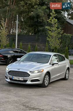 Седан Ford Fusion 2014 в Киеве