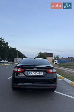 Седан Ford Fusion 2016 в Києві