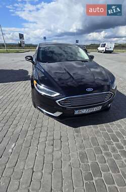Седан Ford Fusion 2018 в Львові