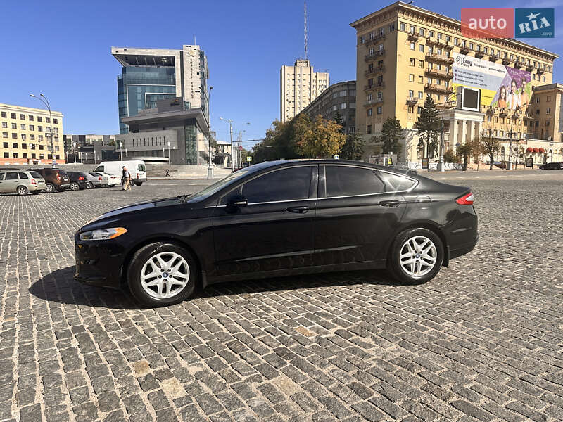 Седан Ford Fusion 2013 в Харкові