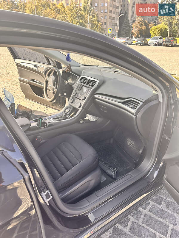 Седан Ford Fusion 2013 в Харкові