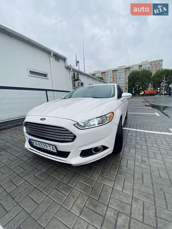 Седан Ford Fusion 2014 в Киеве