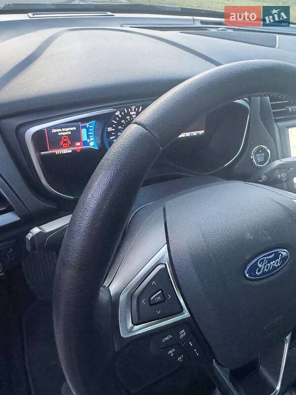 Седан Ford Fusion 2019 в Києві