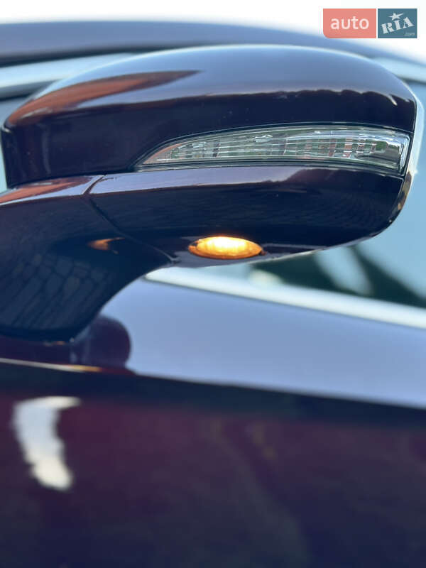 Седан Ford Fusion 2016 в Рівному