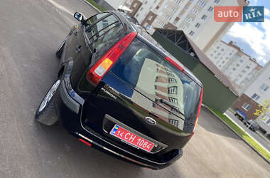 Хетчбек Ford Fusion 2005 в 