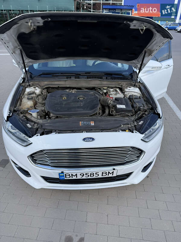 Седан Ford Fusion 2014 в Сумах