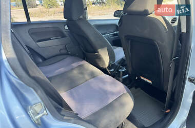Хэтчбек Ford Fusion 2007 в 