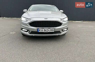 Седан Ford Fusion 2017 в 