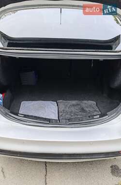 Седан Ford Fusion 2017 в 