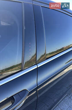 Седан Ford Fusion 2013 в 