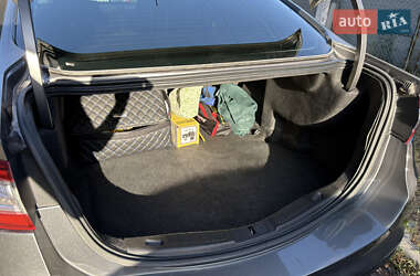 Седан Ford Fusion 2013 в 