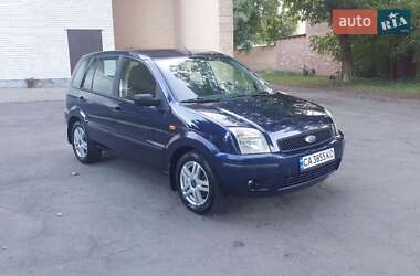 Хетчбек Ford Fusion 2004 в 