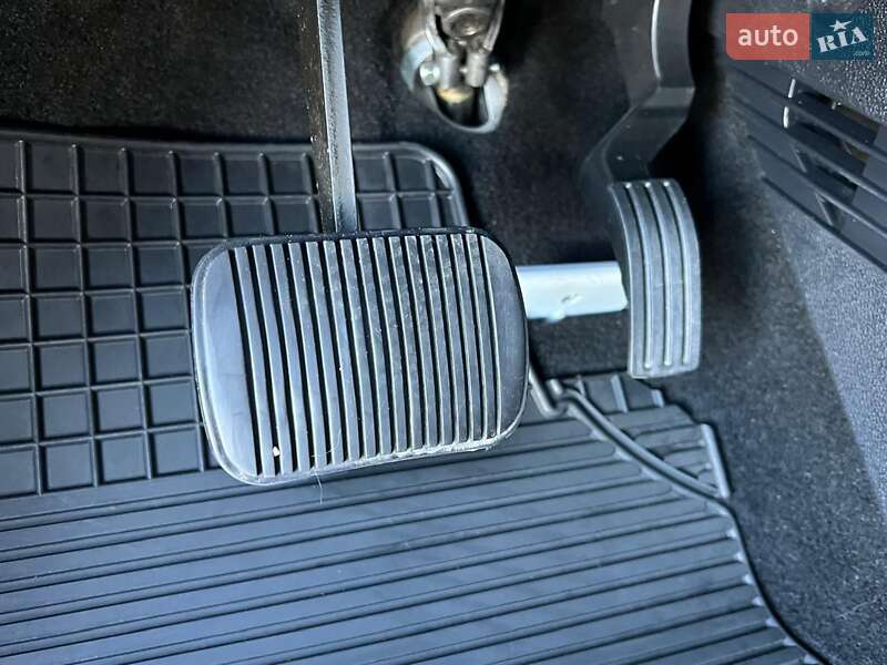 Хэтчбек Ford Fusion 2009 в Киеве фото 52 Хэтчбек Ford Fusion 2009 в Киеве