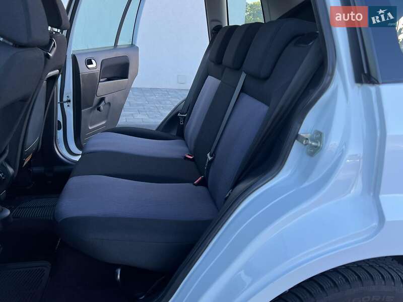 Хэтчбек Ford Fusion 2009 в Киеве фото 59 Хэтчбек Ford Fusion 2009 в Киеве