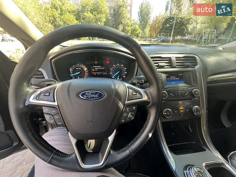 Седан Ford Fusion 2016 в Харькове фото 12 Седан Ford Fusion 2016 в Харькове