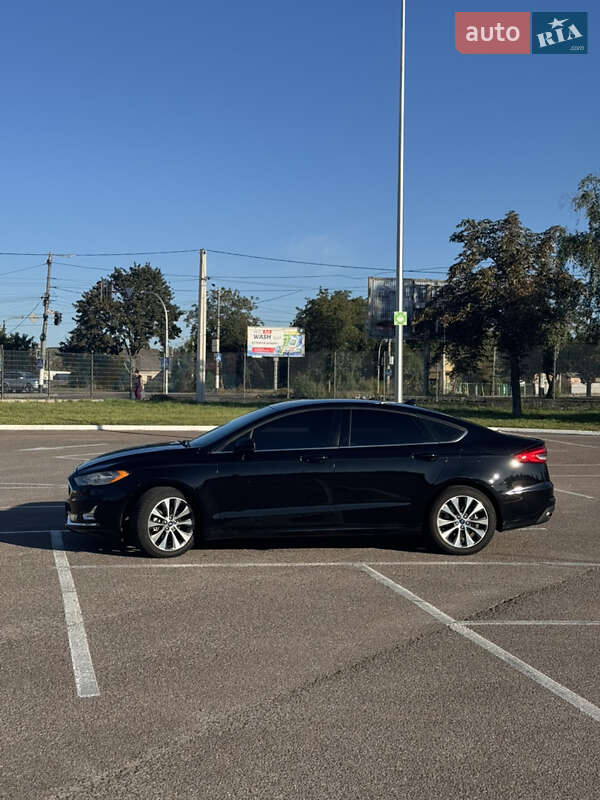 Седан Ford Fusion 2019 в Житомире