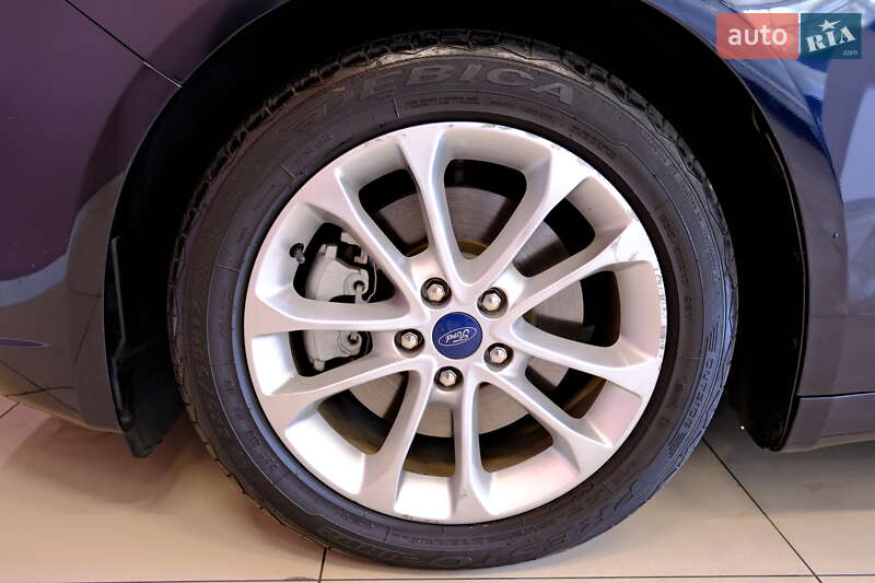 Седан Ford Fusion 2020 в Одесі