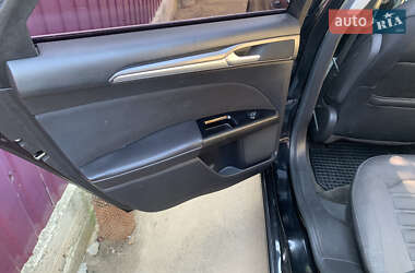 Седан Ford Fusion 2014 в 