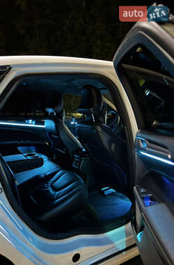 Седан Ford Fusion 2015 в 