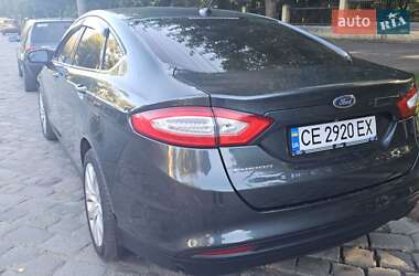 Седан Ford Fusion 2014 в 