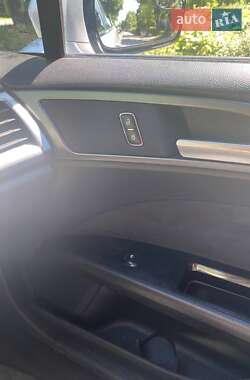 Седан Ford Fusion 2014 в 