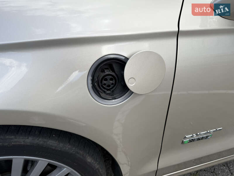 Седан Ford Fusion 2017 в Киеве фото 11 Седан Ford Fusion 2017 в Киеве