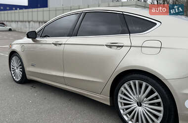 Седан Ford Fusion 2017 в Киеве