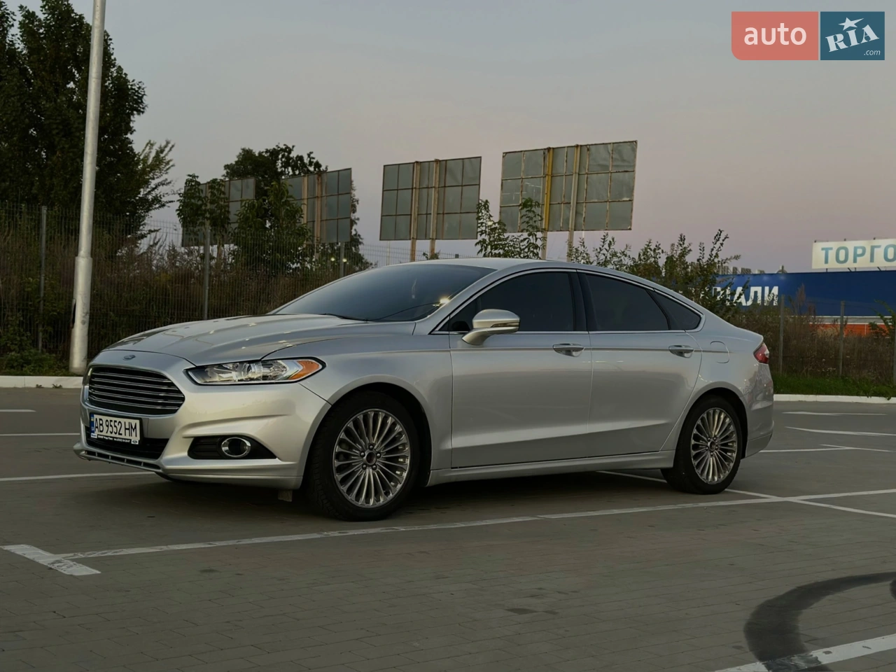 2017 Ford Fusion - мініатюра 19