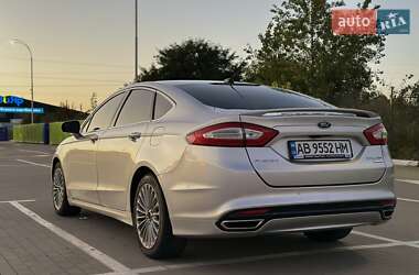 Седан Ford Fusion 2016 в 