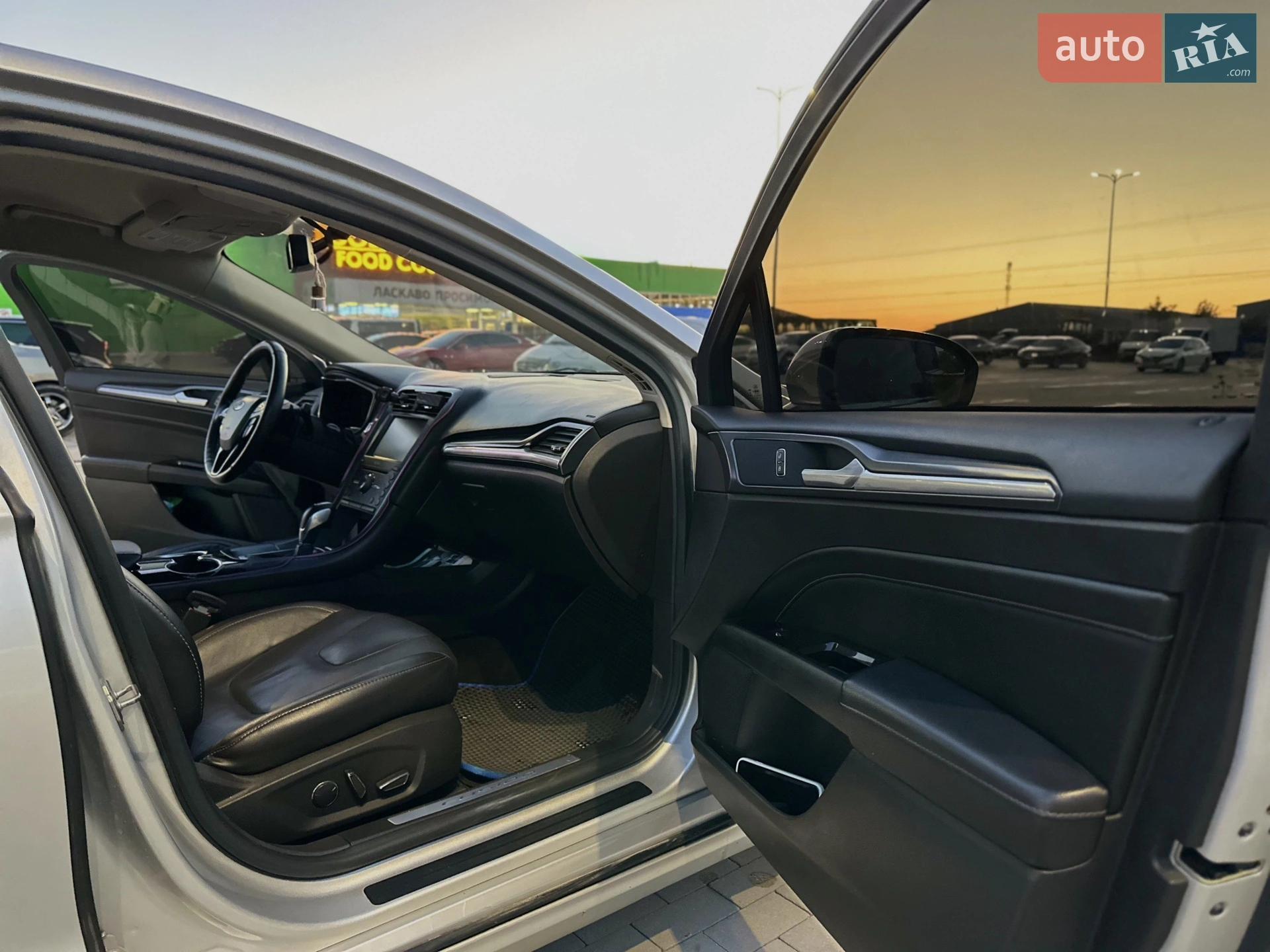 2016 Ford Fusion - мініатюра 21