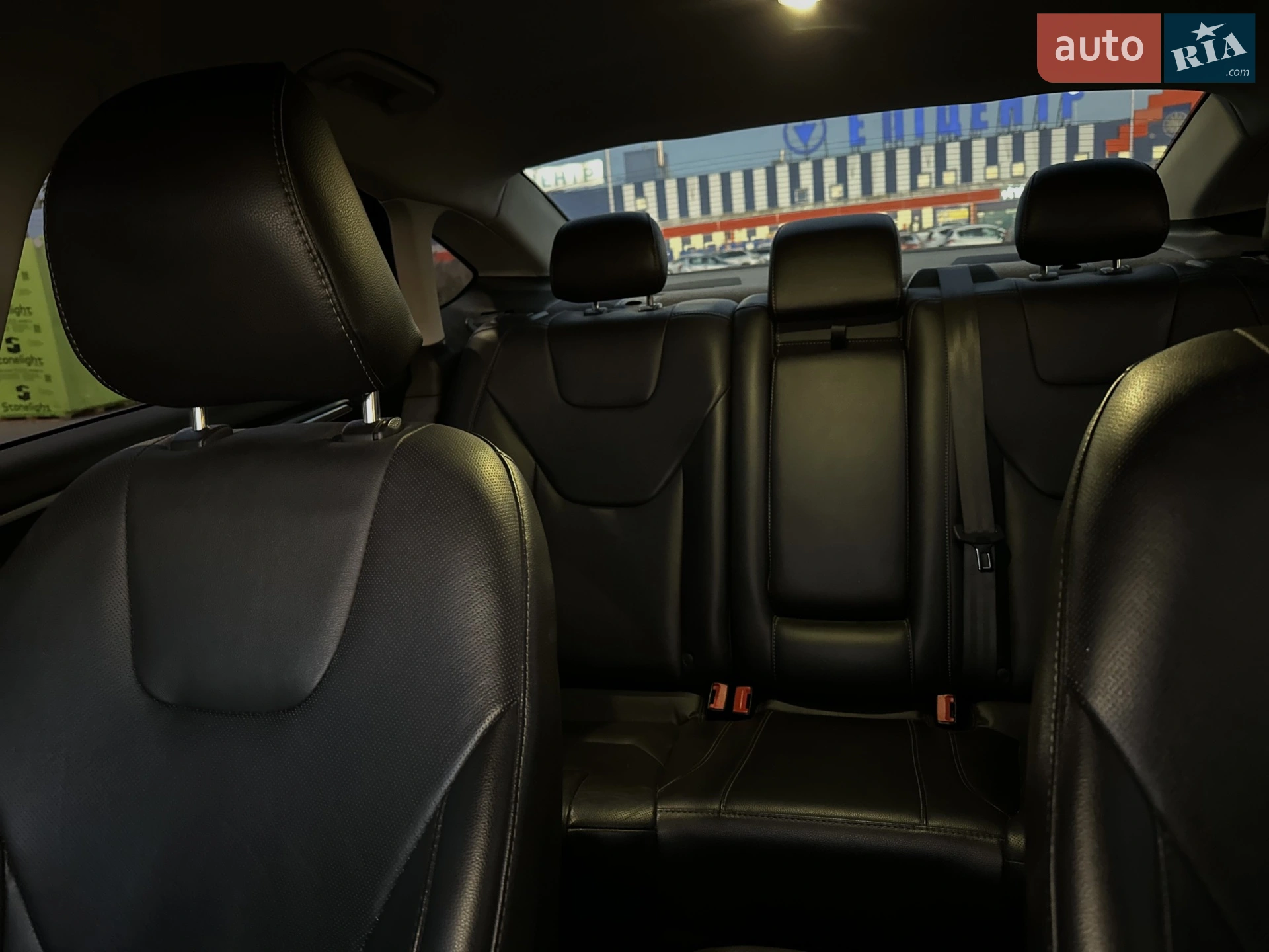 2016 Ford Fusion - мініатюра 26