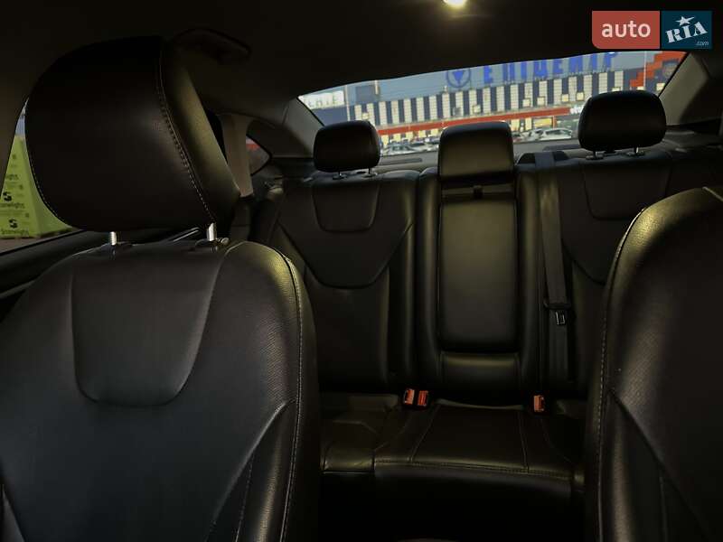 Седан Ford Fusion 2016 в Киеве